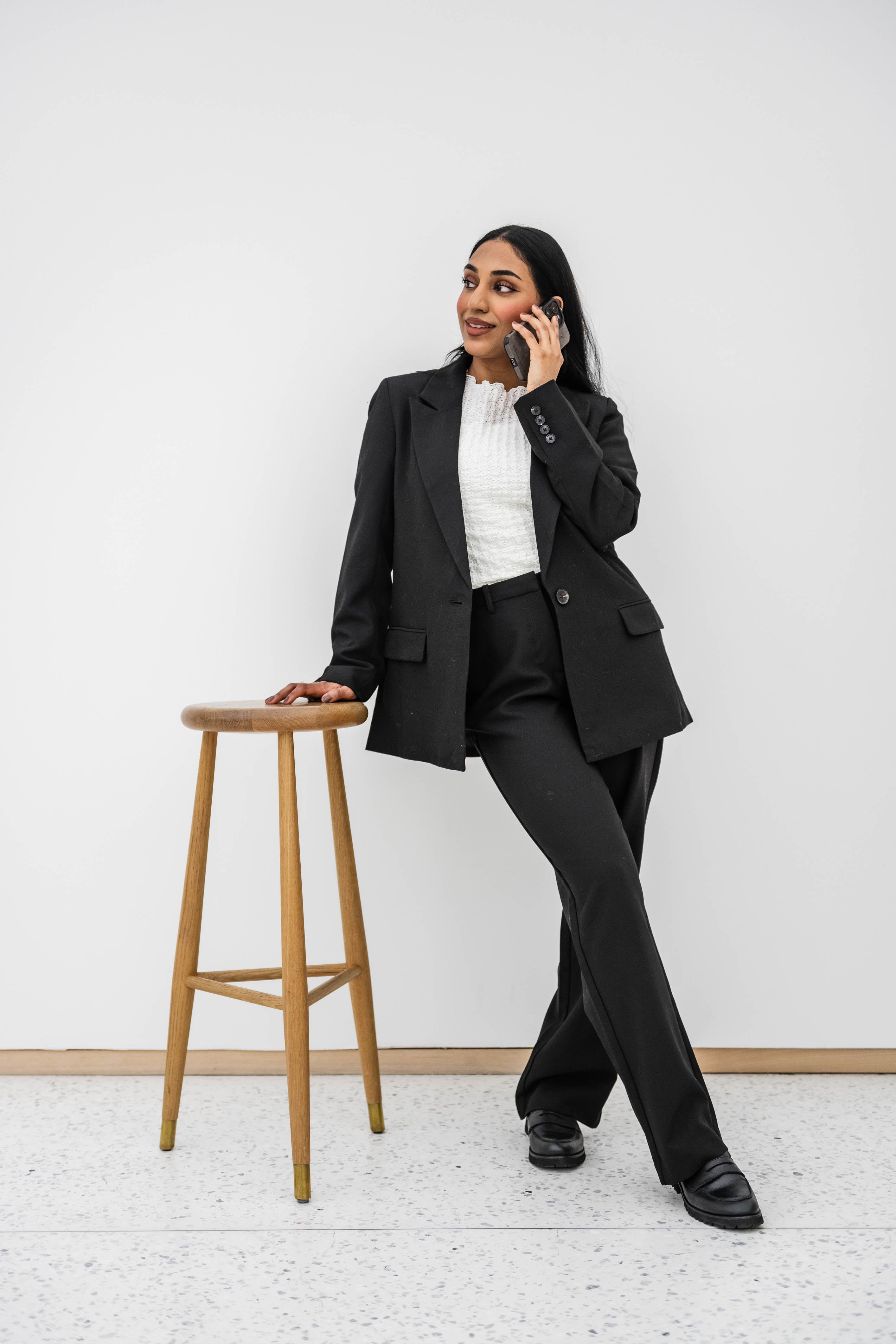 VMCLAIR Pants - Black